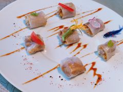 -穹六人间 people 6(岳阳路店)