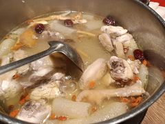 -拾里椰乡·海南椰子鸡(珠影星光城店)