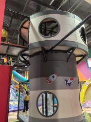 -欧酷世界动力星球(王府井奥莱UP TOWN店)