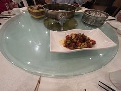 -鑫皇朝酒店(建设一路店)