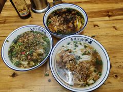 酸菜蒸肉粉-虎子面粉馆(五一东村店)