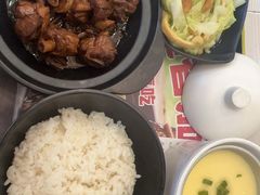 -老娘舅餐厅(黄龙体育中心店)