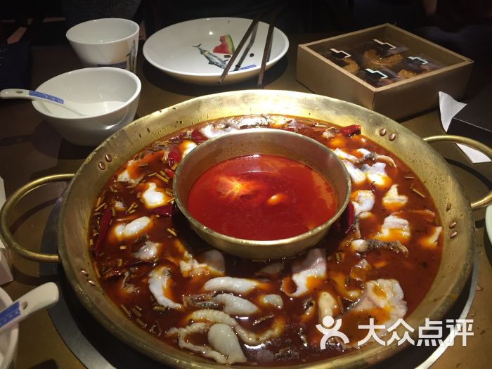 鱼夫人鲜鱼料理(香港广场淮海中路店)图片 - 第1张