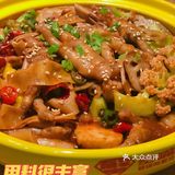 人均60多嘴肉蟹煲的鸡爪煲好吃到爆炸