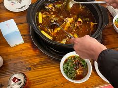 -金海椒罐罐鲢鱼(东方桂苑店)