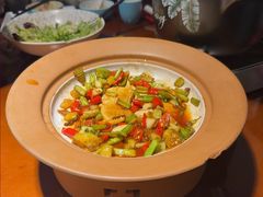 -魏铭鱼头捞饭(晋阳路店)