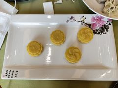 -湖影中餐厅·南京金茂威斯汀大酒店