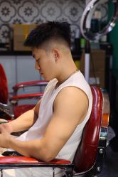 -鸿運 BARBER SHOP男士理发馆