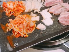 -八色五花肉(新村2号店)