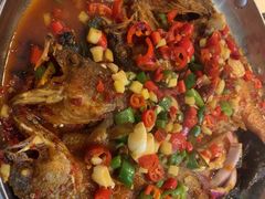 -陈大锅·岳阳鱼馆·地道岳阳菜(美食街店)