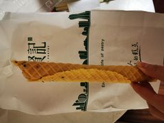 鸡蛋卷-六贤记(杭州龙湖滨江天街店)
