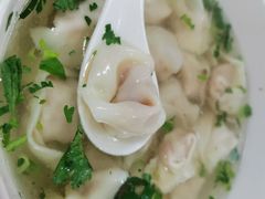 -周震馄饨