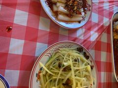 -耙吉吉川味小酒馆(本地人回头店)