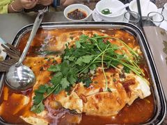 -邹胖哥好好吃餐馆(荔波美食街店)