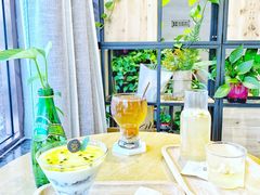 -ZING COFFEE 镜咖啡