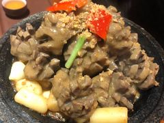 石锅手打牛肉丸-潮堂(环球金融中心店)