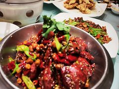 -吴记酱骨炖菜馆(康安路店)