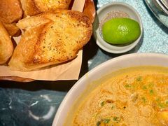 -大头虾越式风味餐厅(光明广场店)