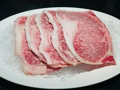 火山岩霜降和牛-柒厢食事雅谈