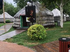 -九十九顶毡房(阜石路店)