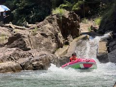 -安吉龙王山峡谷漂流