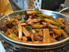 -河畔春天时尚餐厅