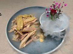 盐焗手撕鸡-尚一汤·粤菜海鲜(环球港店)