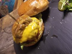 -HIGH FIVE哈福手工汉堡(桂林路店)