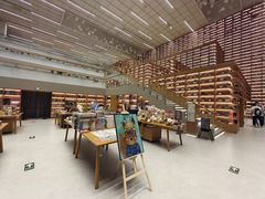 -朵云书院(滴水湖店)
