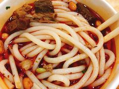 -覃肥叔桂林米粉(粮道街店)