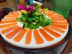 -醉美东江·三文鱼·烧鸡公