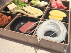 -海底捞火锅(凤凰广场店)