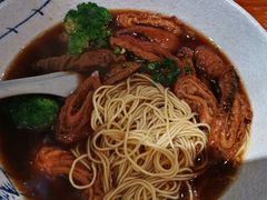 老卤肥肠面-囿面传统制面馆(中央路店)