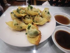 生煎馄饨-小实惠嘉(威海路店)