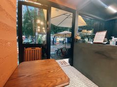-CowCow其其·牛杂咖啡公司(六运店)