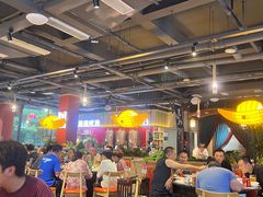 -老船舫·现做活鲜鱼馆(东郊记忆店)