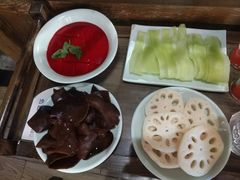 -红九格老火锅(三峡广场店)