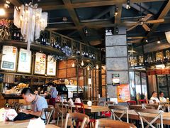 -玛格萝妮(汇智国际商业中心店)