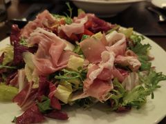 -恰餐厅及酒吧 CHAR Bar & Grill (北京丽都皇冠假日店)