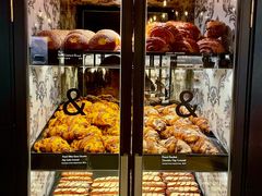 -B&C黄油与面包·THE GARDEN BAKERY概念店(世纪汇店)