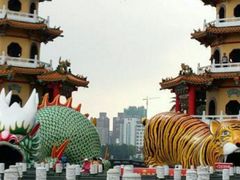 -龙虎塔