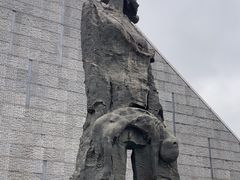 -侵华日军南京大屠杀遇难同胞纪念馆-停车场