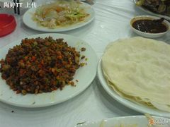 35-维吾尔餐厅(宜山路店)