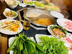 -鱼遇木桶斑鱼火锅(塔湾店)