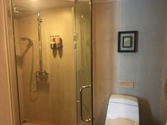 -顺德君豪酒店(佛山容桂渔人码头店)