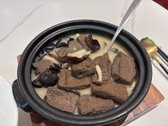 砂锅自制黑豆腐-富淳饭店(陆家嘴保利广场店)
