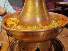 铜锅鸡焖洋芋-雀舞云南菜(天津天河城购物中心店)