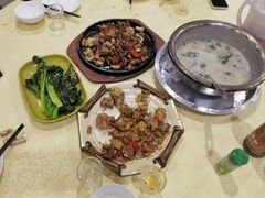 -标记美食新鲜猪杂(兴南大道店)