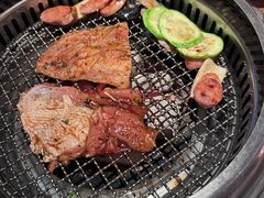 -烧肉一番·新韩式炭火烤肉(大岭山店)