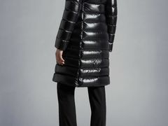 -MONCLER(北京SKP概念店)